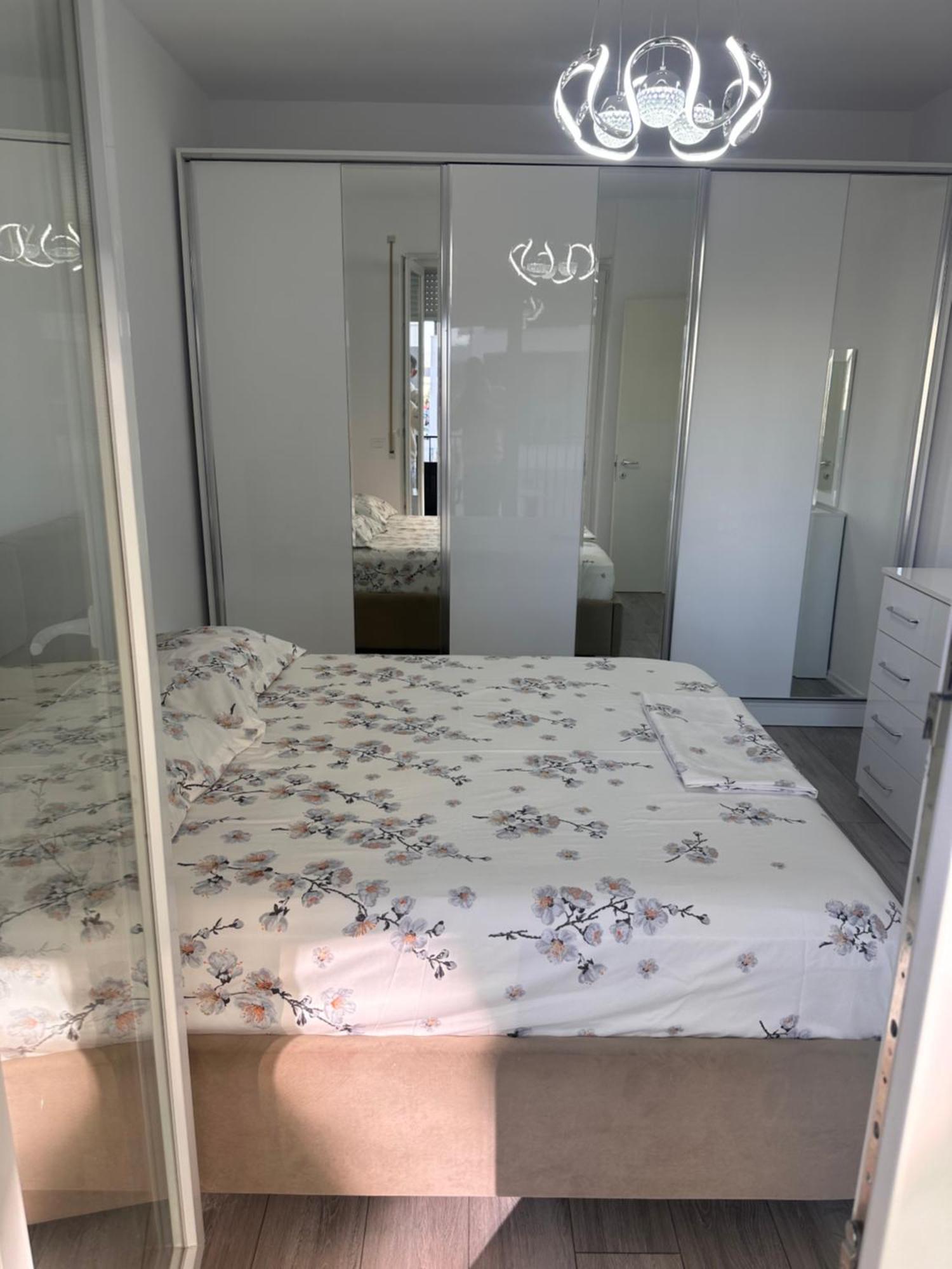 Bratti'S Apartment Near Tirana Center And Mother Teresa Airport Kültér fotó