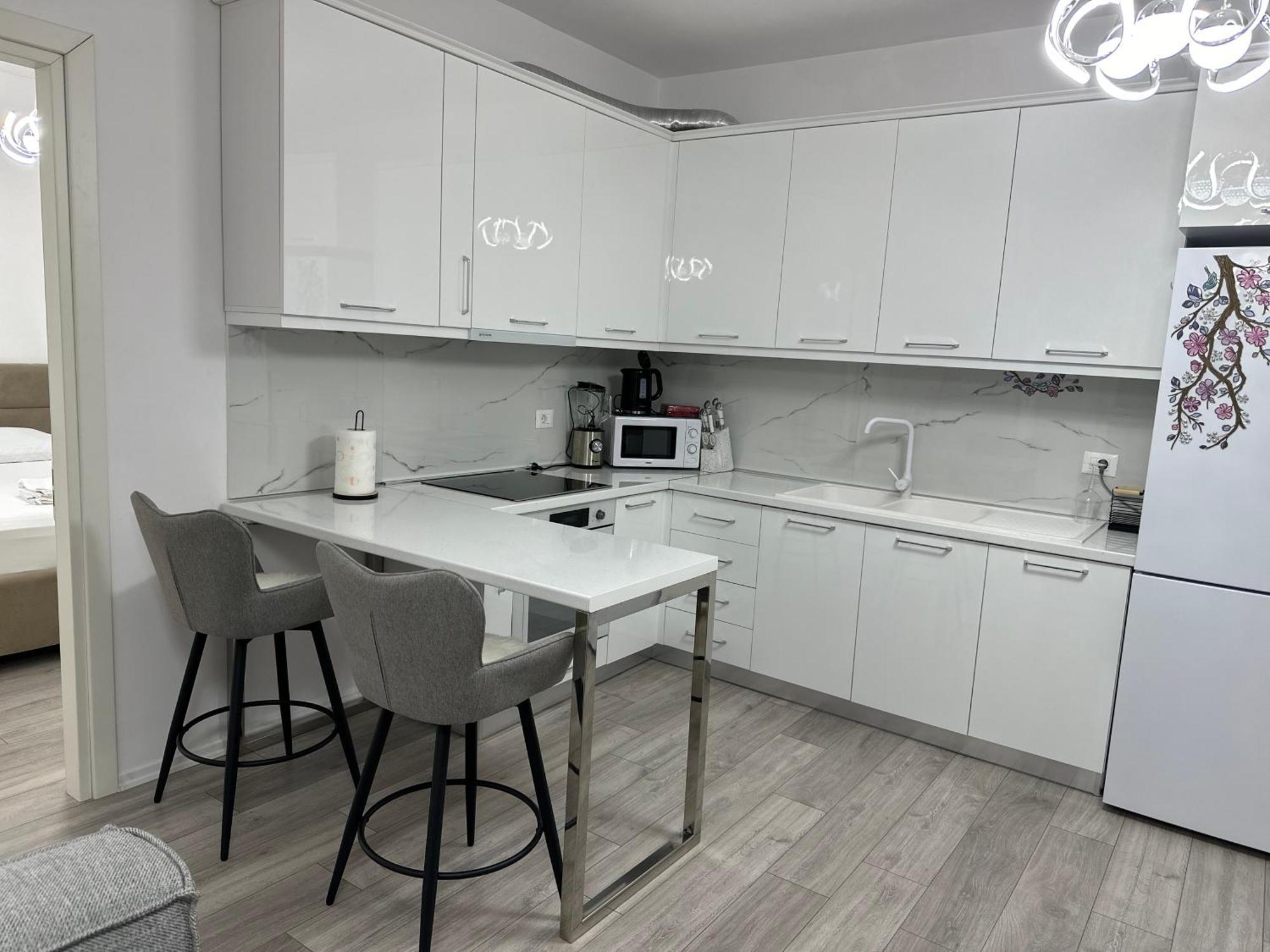 Bratti'S Apartment Near Tirana Center And Mother Teresa Airport Kültér fotó