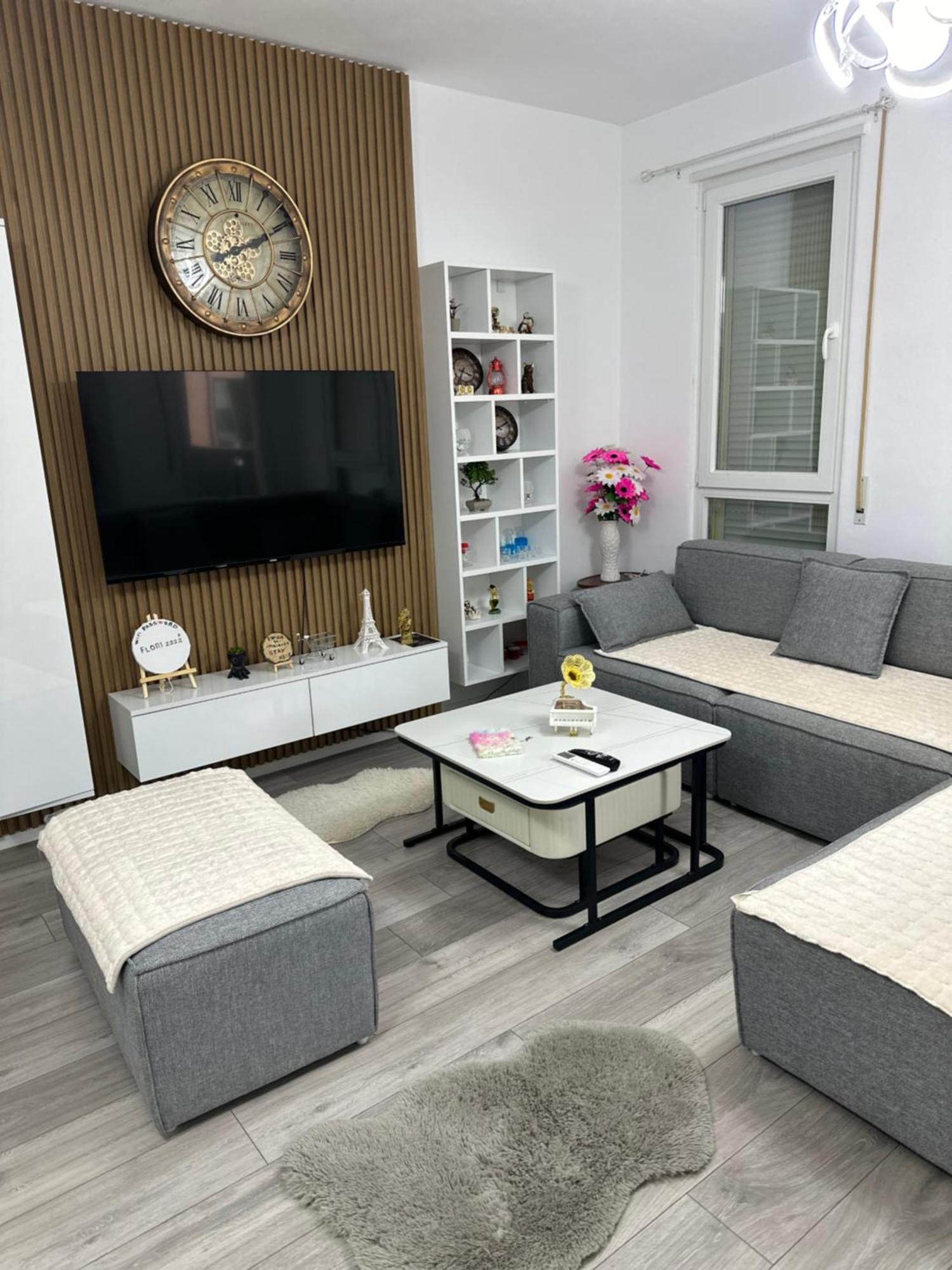Bratti'S Apartment Near Tirana Center And Mother Teresa Airport Kültér fotó